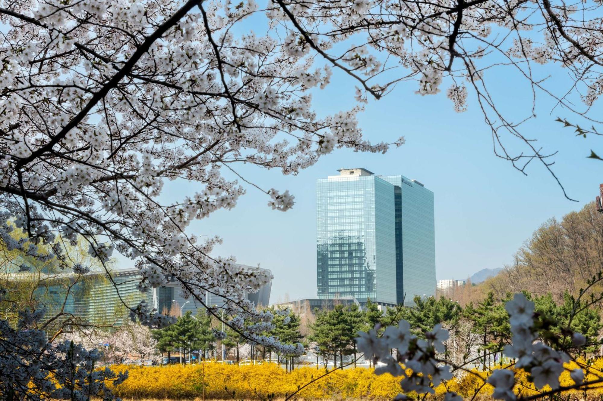 Doubletree By Hilton Seoul Pangyo Residences Seongnam Exterior photo
